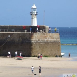 One pier to another, St Ives
