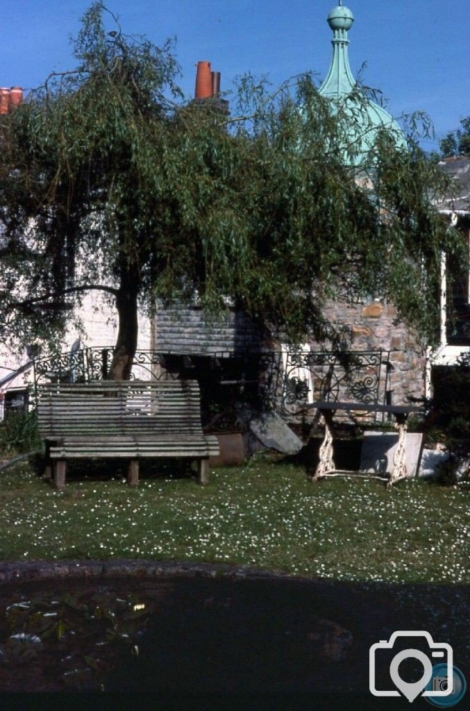 Abbey Place in May, 1977