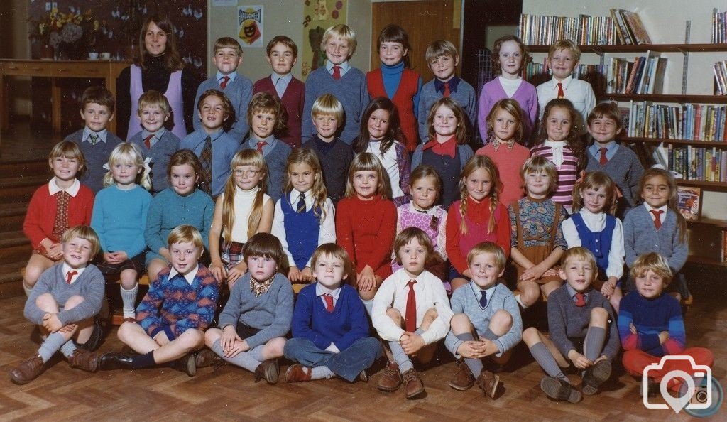 Alverton School 1974/5