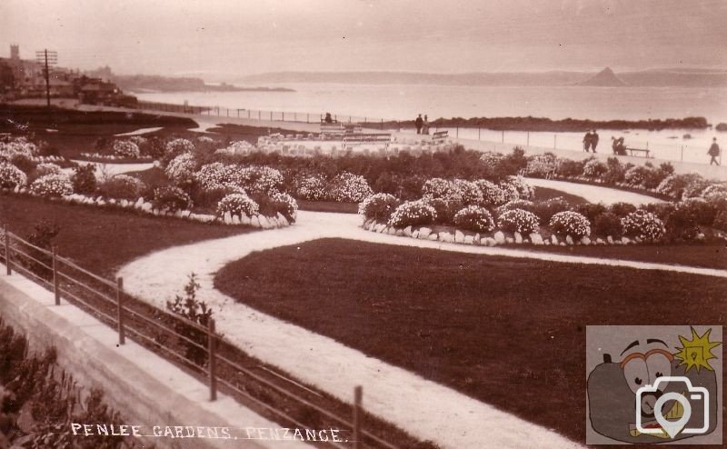Bolitho Gardens seafront.