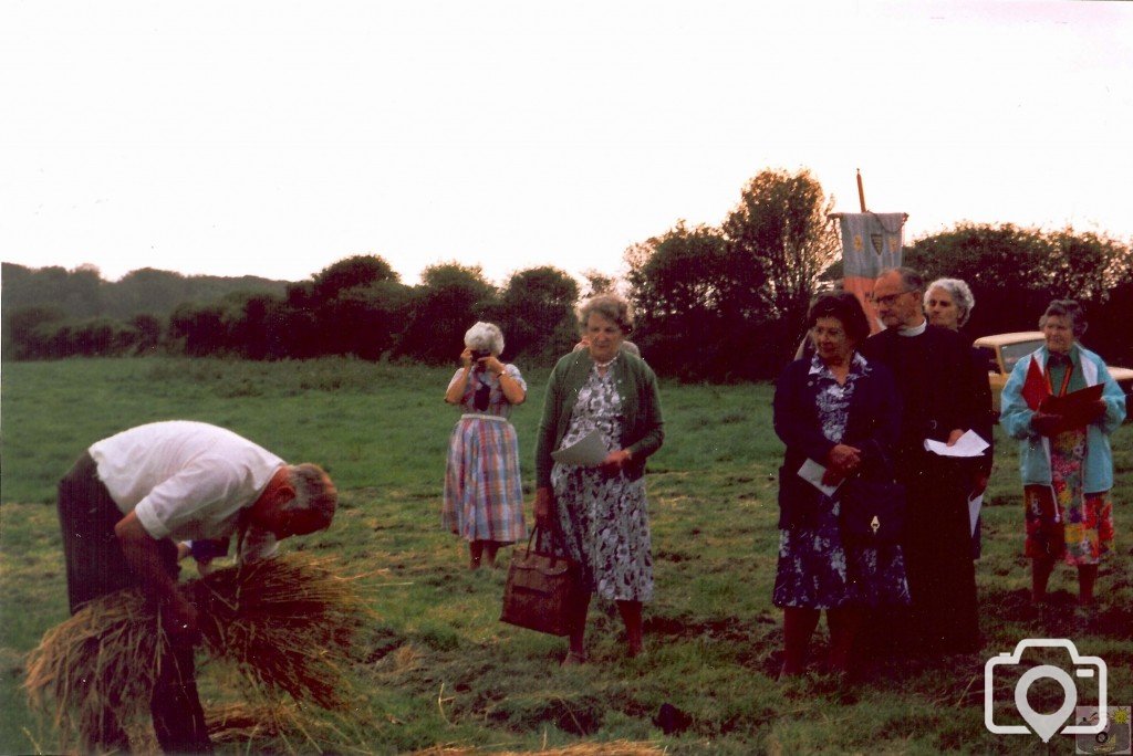 Crying the neck, Madron 1991