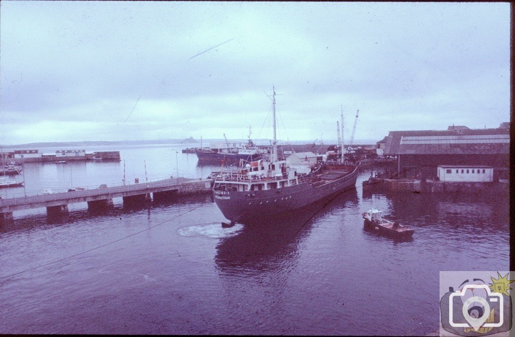 Docking of Pauline-S 11