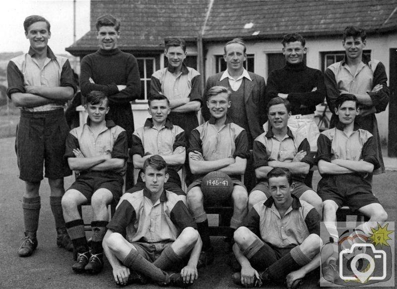 Football 1st Team 1946