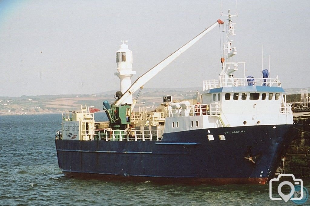 Gry Maritha Broadside View