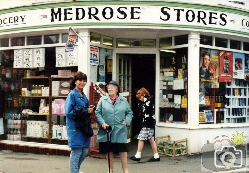 Medrose Stores - Corner shop near the RC Church, 1990 | Picture Penzance archives