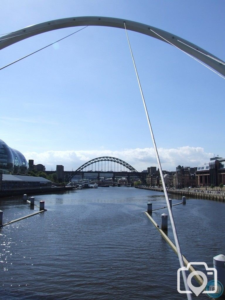 Millennium Bridge Gateshead - 4