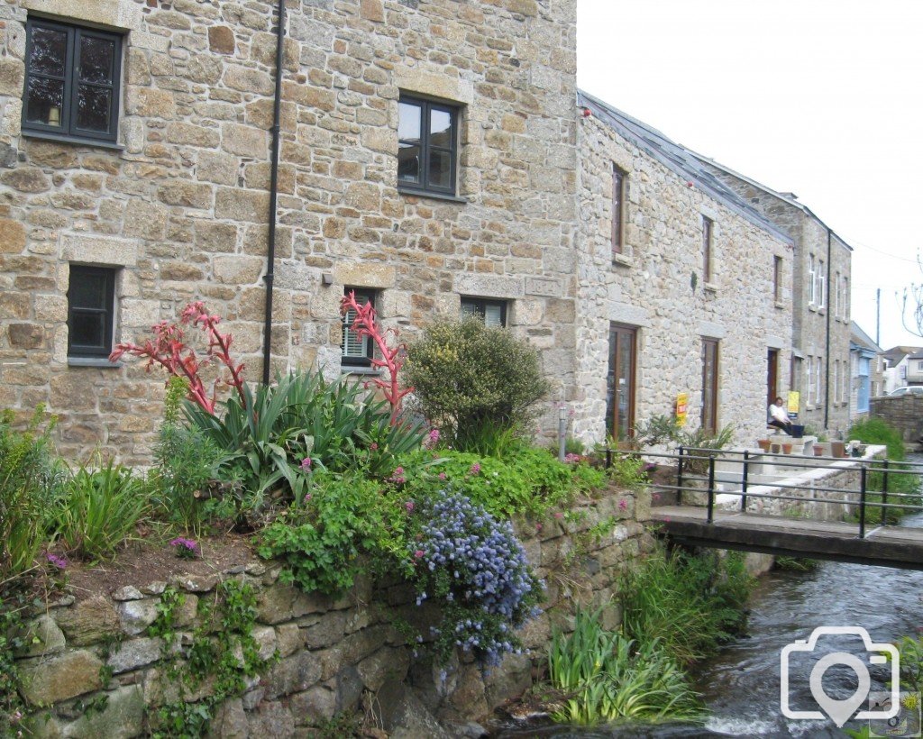 Newlyn Coombe