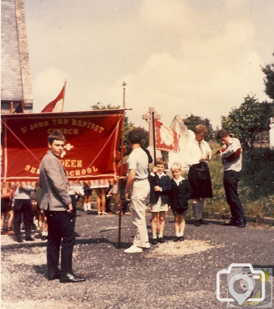 Pendeen midsummer day parade