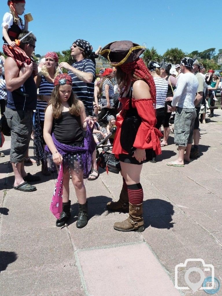 Pirate gathering on the Prom - 26Jun11