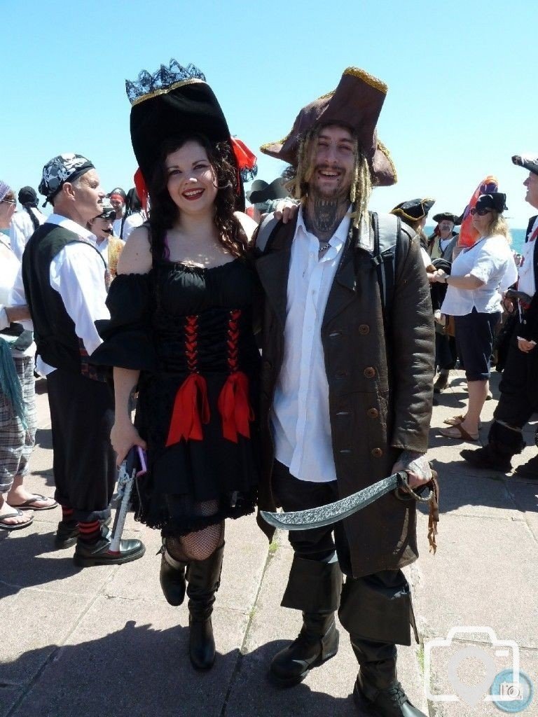 Pirate gathering on the Prom - 26Jun11