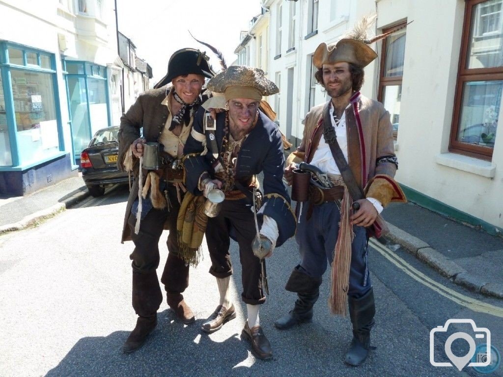 Pirate gathering on the Prom - 26Jun11