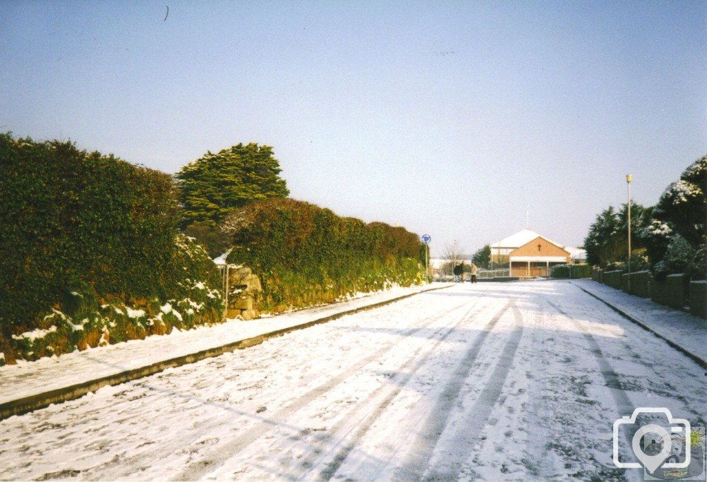 Snowy Peverell Road