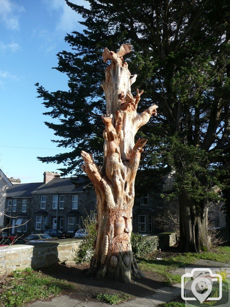 tree sculpture 2