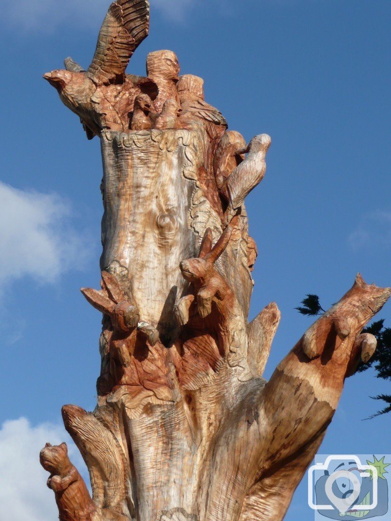 tree sculpture 8