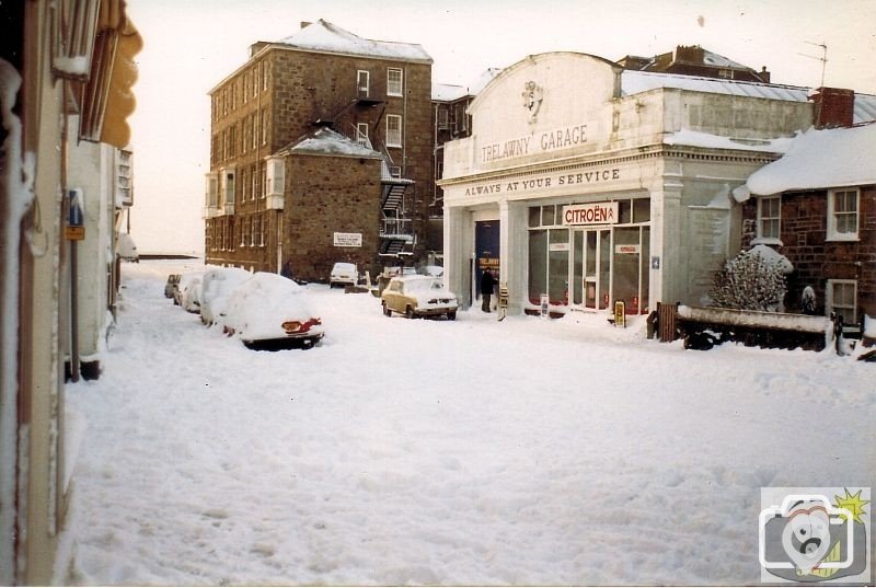 Trelawney garage Picture Penzance archives