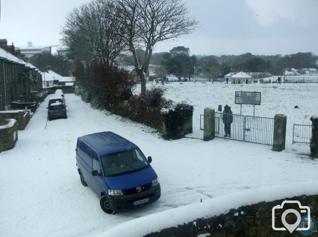 Winter comes early to Penzance - 10.30 a.m., 2 Dec'10