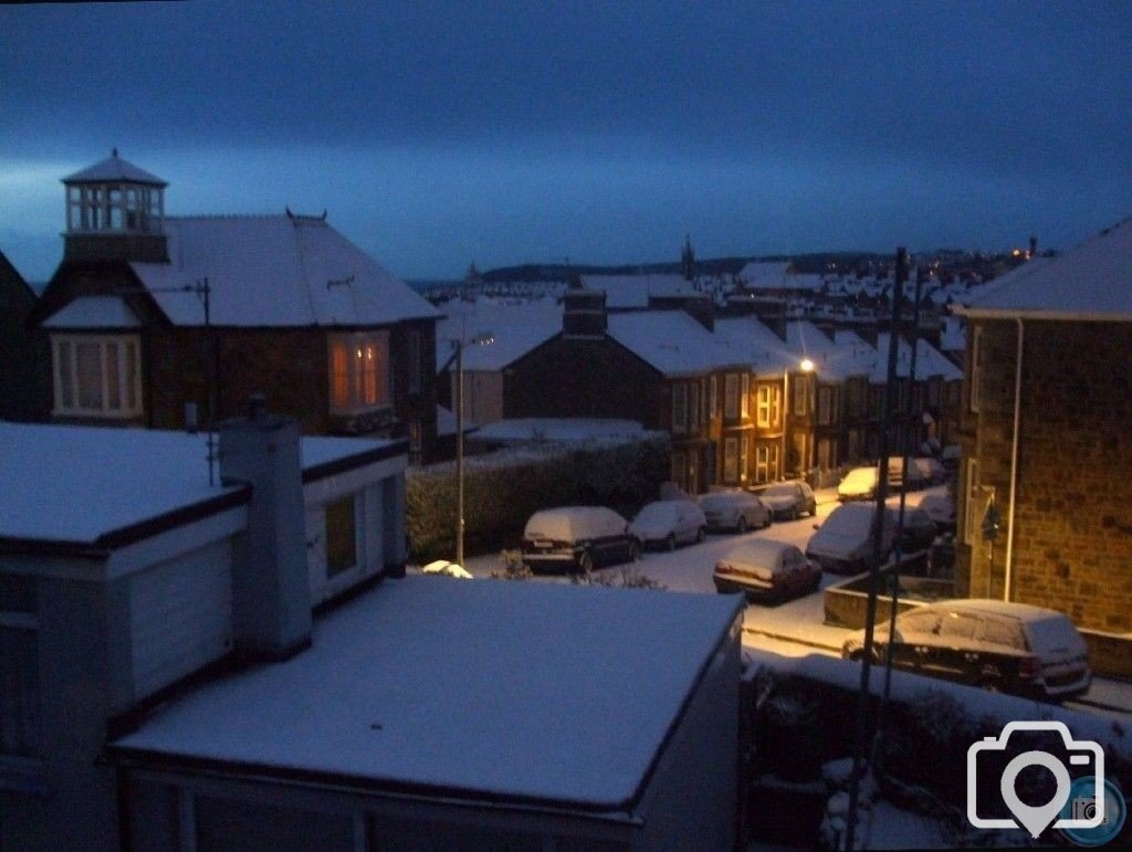 Winter comes early to Penzance - 8 a.m., 2 Dec'10